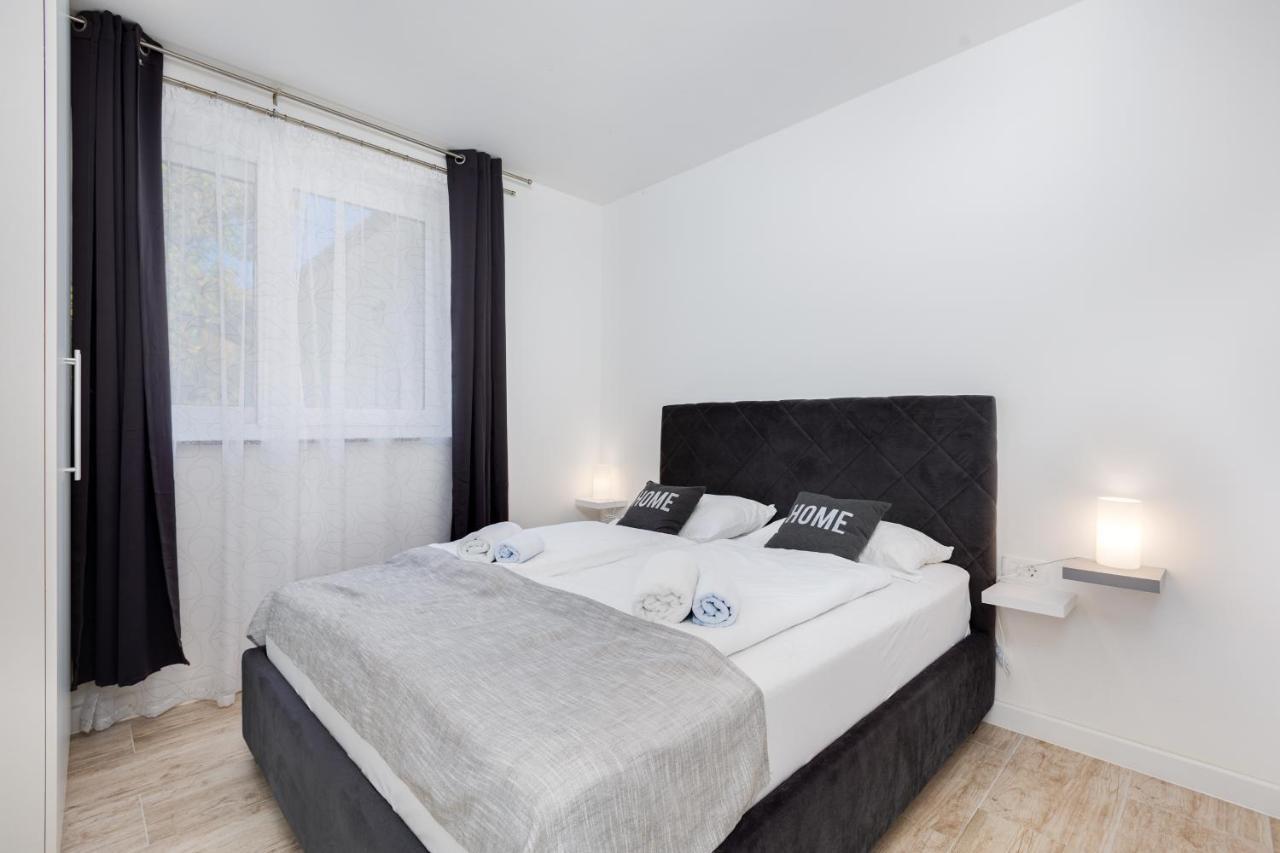 Apartments Meri Sveti Ivan  Екстер'єр фото
