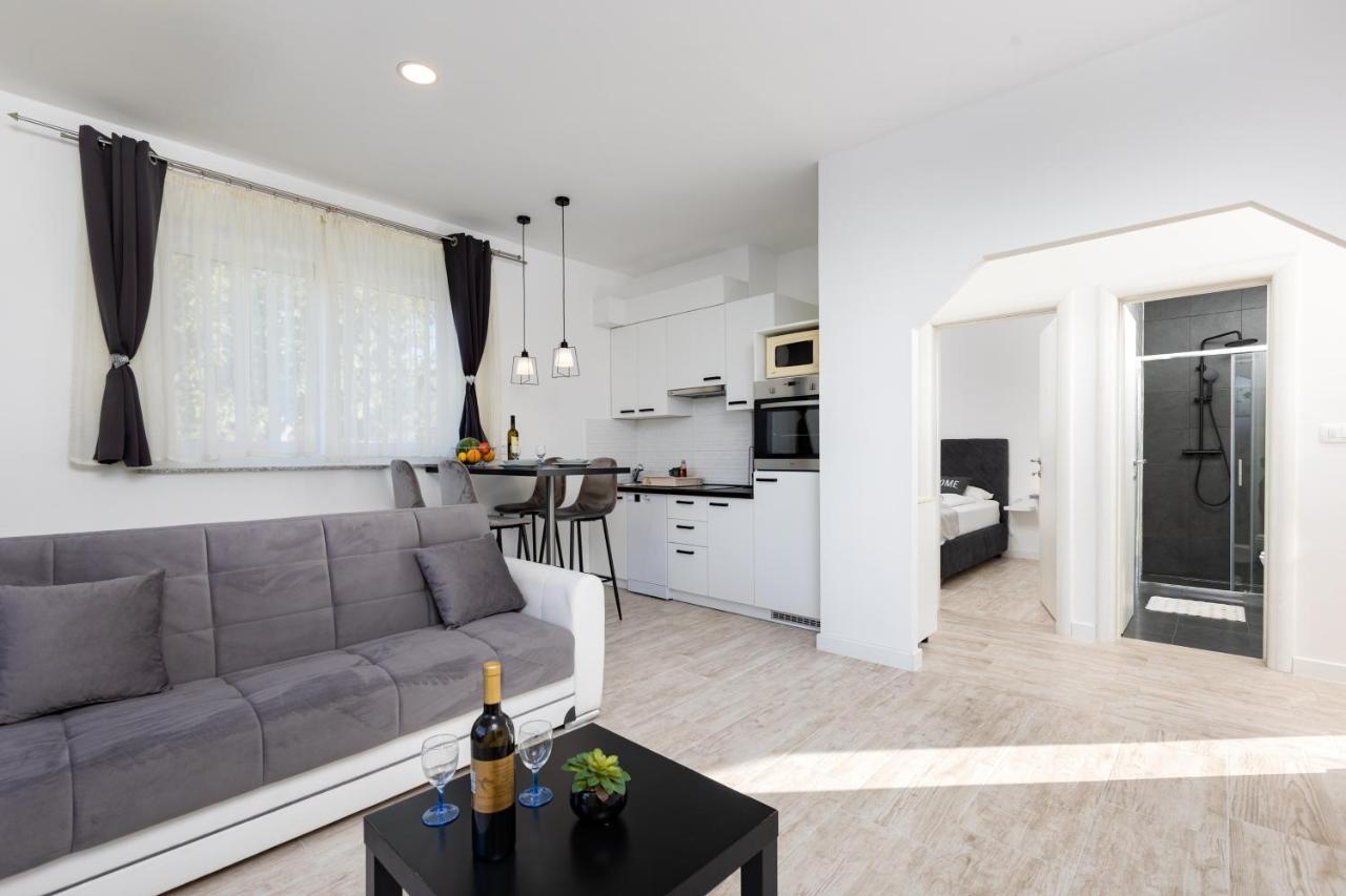 Apartments Meri Sveti Ivan  Екстер'єр фото